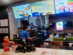 -麦当劳(曲阳店)