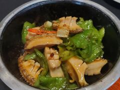 螺丝辣椒炒鲍鱼-鲁采LU STYLE(新天地店)