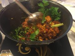 -鲜入围煮花胶鸡海鲜火锅