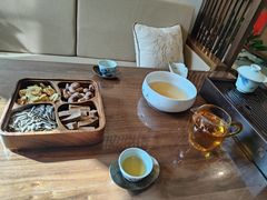 -沐春秋茶书院·茶室.茶馆.商务包房(知春路店)