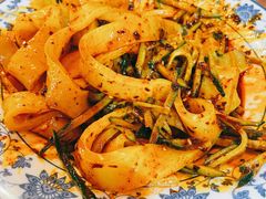 -柴窝堡22号辣子鸡·传承新疆菜