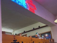 -霄汉牛三鲜湖北砂锅菜(万松园2店)