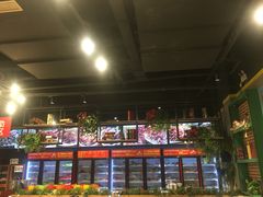 -钢管厂五区小郡肝串串香(蜀都万达店)