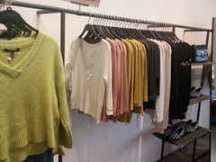 -URBAN REVIVO(上海中庚漫游城店)