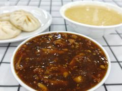 -陈寔包子王·卤煮小肠·京味小吃(龙潭店)