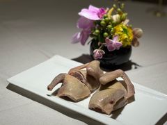 千禧盐水乳鸽-狮王府淮扬菜(万象城店)