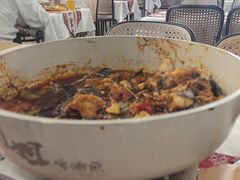 -刘姐啤酒鱼民族演艺餐厅(西街总店)