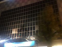 -丹尼斯7天地