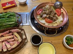 餐具摆设-阿婆情腊排骨火锅(金虹路店)