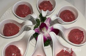 Hand-Pounded Raw Beef Balls