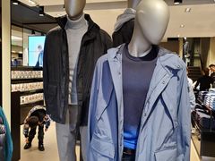 -Hugo Boss(百联奥特莱斯店)