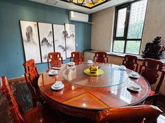 -恩宏德餐馆(平山道店)