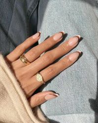 -悦指间美甲美睫