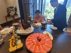 -鼎泰亨·海鲜牛肉餐厅(滨江店)
