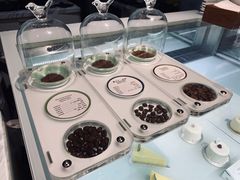 -UNI UNI(环亚凯瑟琳店)