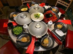 -沪小胖小龙虾(淮海中路旗舰店)