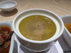 -老乡鸡(上海白玉兰广场店)