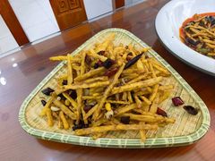 -椒香川流不息川菜馆(二七北路店)