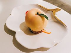 一颗桃子-自如ZSPACE四合院艺术餐厅