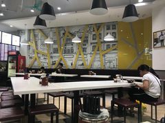 大堂-禾师兄·布拉肠(一德路店)