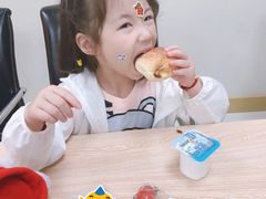 -月星环球港赢在起点早教中心·亲子托班早教体验课儿童兴趣班逻辑思维专注力幼小衔接(普陀中心)