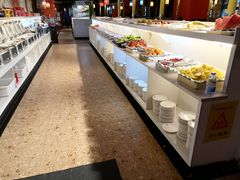 -爱客得牛排海鲜烤肉·火锅自助(春熙路黑金好店)