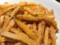 咸蛋黄炒茄子-吃饭皇帝大(解放西路店)