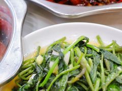 -丹水桥地锅鱼·翘嘴鲌·地方特色全鱼宴(丹江口大坝店)