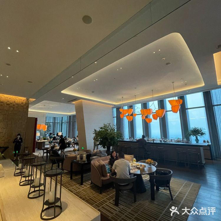 广州性价比最高的高空下午茶丨瑰丽Patina