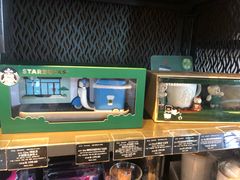 -星巴克臻选(深圳龙华红山天虹店)