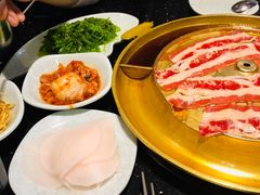 -猪啊牛呀羊啊铜盘烤肉(正大广场店)