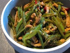 豆角丝炒肉拌转百刀-日上三甘(三里屯店)