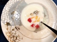 开胃鲜果粒酸奶-麟1929(外滩店)