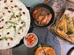 -HIGH FIVE哈福手工汉堡(桂林路店)