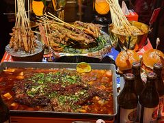 -何师烧烤Pro ·江湖川菜·小龙虾·精酿(太古里旗舰店)