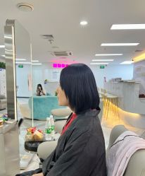 -米娜护肤造型