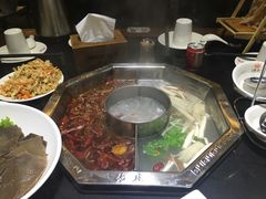 -重庆德庄火锅(体育中心店)