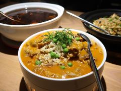 厦门沙茶豆花煮肥牛-宴南庭·闽味私房菜