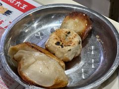 -黄阿姨锅贴大王(万航渡路店)