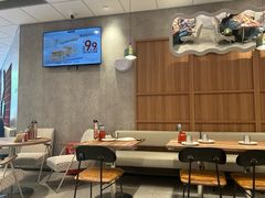 -必胜客(新中纬店)