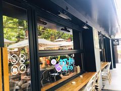 -Peet's 皮爷咖啡(东湖路手作店)