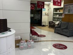 -雅悦齿科(顾村公园店)