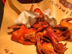 脆皮乳鸽-鸽子侯·家宴·平价海鲜(市图书馆店)