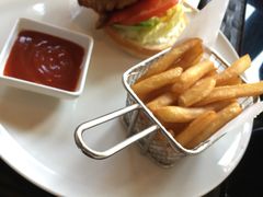-WOLFGANG PUCK KITCHEN & BAR(迪士尼小镇店)