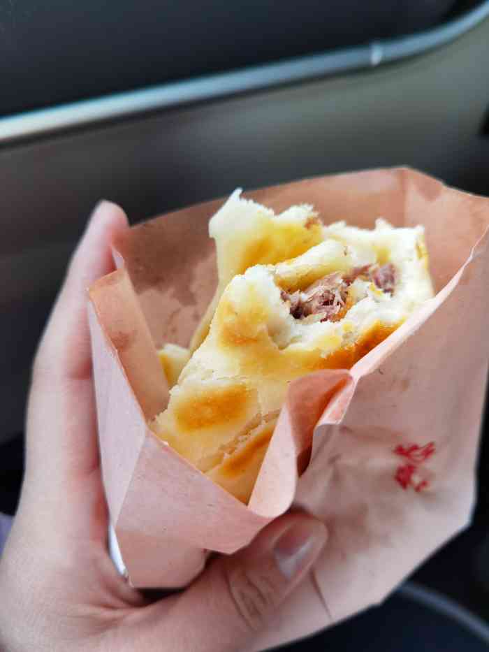 老魏家驴肉大饼(成德南街店)-"来到河北似乎必须要吃顿驴肉,何况正定