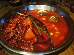 -老街·稳拈老火锅(海椒市店)