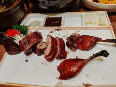 -老滇山寨•云南特色菜•地方菜•民族风情歌舞表演(金碧店)