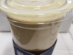 小陨石大红袍牛乳-瑞幸咖啡(1+1大厦店)