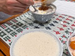 焦糖乌龙奶茶冰-堂屋糖水店(愚园店)