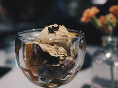 黑糖焙茶冰淇凌-半山腰·云南菜(侨福芳草地店)